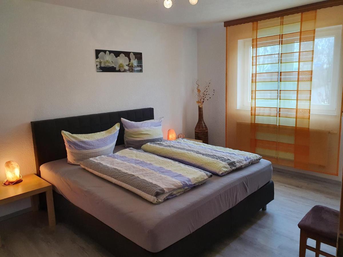Ferienwohnung Vikolisa Bad Schönborn Esterno foto