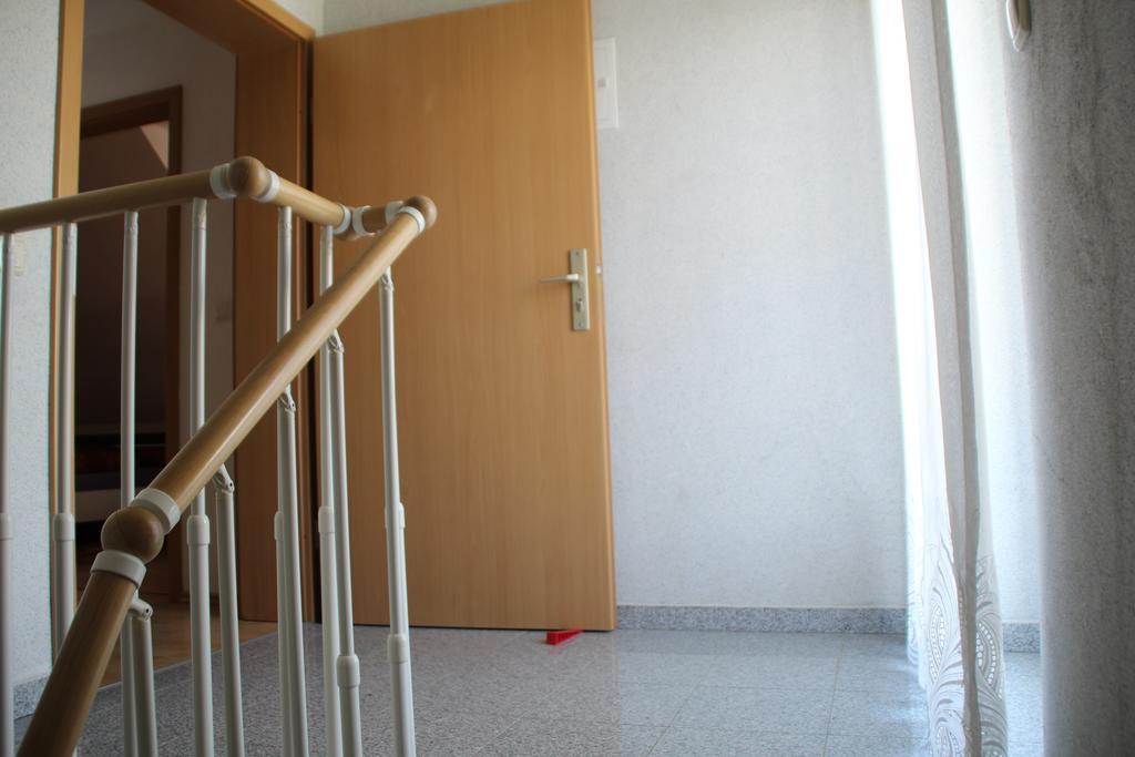 Ferienwohnung Vikolisa Bad Schönborn Esterno foto
